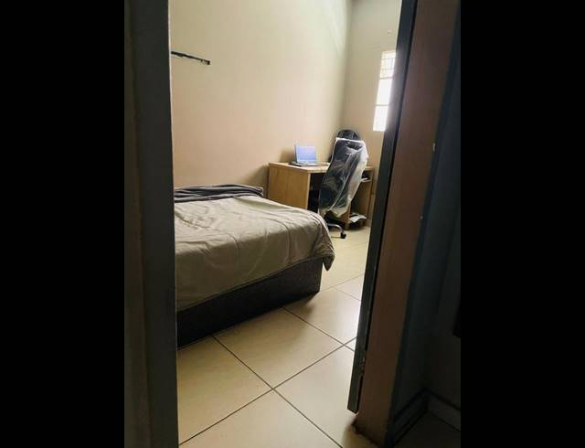 3 BEDROOM APARTMENT FOR SALE IN SUNNYSIDE